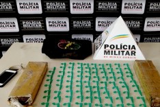 PM apreende duas barras grandes de maconha no Bairro Loanda
